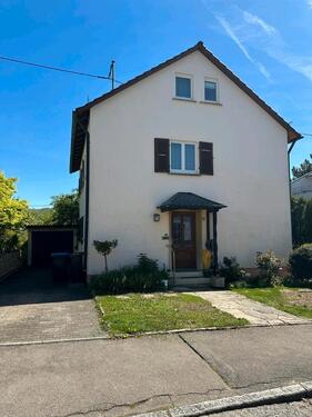 Foto - 7 Zimmer Mehrfamilienhaus, Wohnhaus zum Kaufen in Eningen unter Achalm