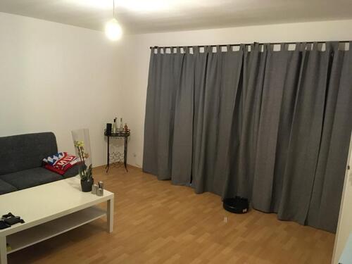 Foto - Ruhige 1-Zimmerwohnung mit guter Infrastruktur nähe BMW