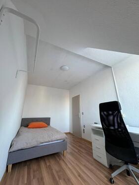 Foto - 1 Zimmer Dachgeschoßwohnung in Düsseldorf