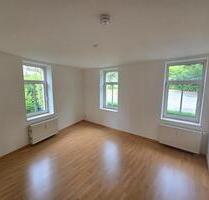 Biete 2-Zimmerwohnung zur Miete in Freital, Bergstraße 9