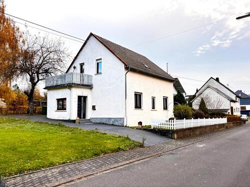 Foto - Ein- Zweifamilienhaus - 115.000,00 EUR Kaufpreis,