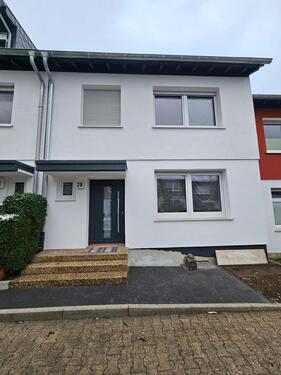 Foto - Reihenmittelhaus - 2.200,00&nbsp;EUR Kaltmiete, ca.&nbsp; 130,00&nbsp;m&sup2;