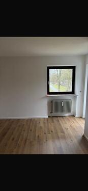 Foto - Renovierte 2 Zimmer Wohnung mit Stellplatz