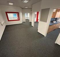 Büroraum mit Teeküche, Bürofläche - Osterrönfeld