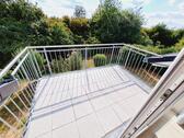 Foto - Helle 4-Zimmer-Wohnung (114m²) mit Balkon, Stellplatz und Küche