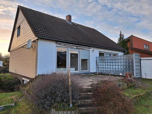 Foto - 2 Familienhaus in Burgdorf mit Grundstück