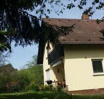 Weismain 2 - 3 Zimmer Wohnung Dachwohnung zu vermieten 1. März 26