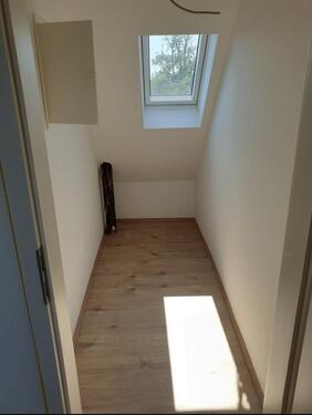 Foto - 3 Zimmer Dachgeschoßwohnung zur Miete in Mannheim