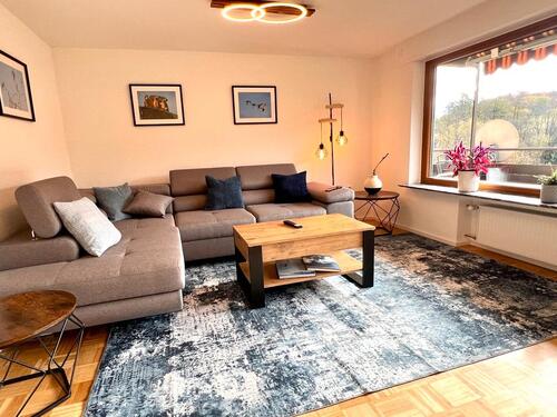 Foto - Kernsanierte möbilierte Mietwohnung mit Balkon und Garten