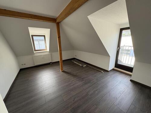 Foto - 3 Zimmer Dachgeschoßwohnung zur Miete in Zwickau
