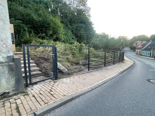 Foto - Platz für Autohändler – ideal für günstigen Start