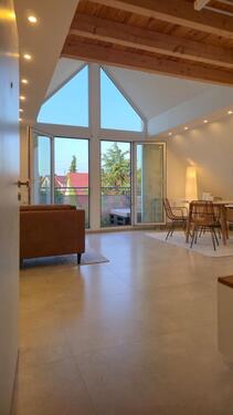 Foto - Möbliertes modernes Apartment mit Weitblick