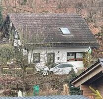 chamantes kleines Wohnhaus, ausbaufähiger Dachboden, ländlich - Reichshof