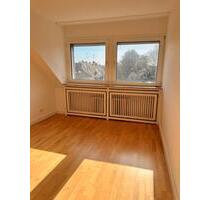 2 Zimmer Wohnung - 640,00&nbsp;EUR Kaltmiete, ca.&nbsp; 55,00&nbsp;m&sup2; in Essen (PLZ: 45136) Stadtbezirk II