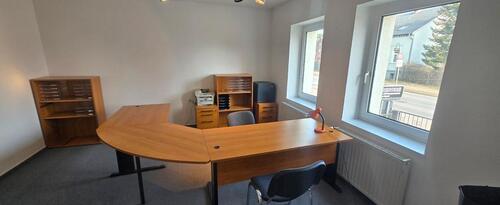 Foto - Büroraum zu vermieten - 300,00&nbsp;EUR Kaltmiete,