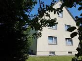 Foto - Zweifamilienhaus auf großem sonnigen Grundstück, sofort verfügbar