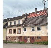 2 Doppelhaushälften - 120.000,00&nbsp;EUR Kaufpreis, ca.&nbsp; 280,00&nbsp;m&sup2; in Adelsheim (PLZ: 74740)