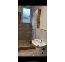 2 Zimmer in 176 m² Wohngemeinschaft - Albstadt