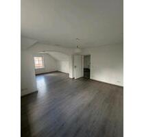 4 zimmer wohnung zu vermieten - 1.250,00&nbsp;EUR Kaltmiete, ca.&nbsp; 100,00&nbsp;m&sup2; in Moers (PLZ: 47447) Schwafheim