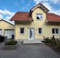Einfamilienhaus in Vellberg-Großaltdorf ca 150 m², Doppelgarage