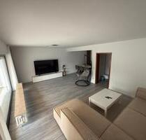 Gepflegtes Reihenhaus mit Einliegerwohnung zu vermieten - Wesseling