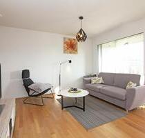 Stilvoll möblierte 2,5-Zimmer Wohnung mit Loggia und TG-Stellplatz - München Ramersdorf-Perlach