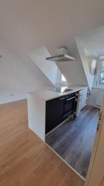 Foto - 1 Zimmer Dachgeschoßwohnung zur Miete in Hannover