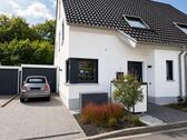 Foto - Moderne KfW55-Doppelhaushälfte - ca. 129 m² - Garage - Keller