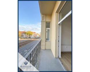 Stilvolle 4-Raum Wohnung mit Balkon, neuer EBK und Sanierten Bad in Magdeburg Stadtfeld West!