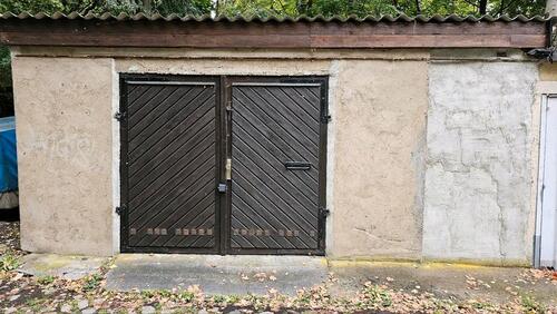 Foto - Garage, sehr geräumig, zu vermieten