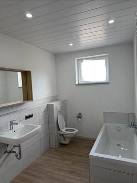 Foto - Wohnung in Bornhausen - 400,00 EUR Kaltmiete,