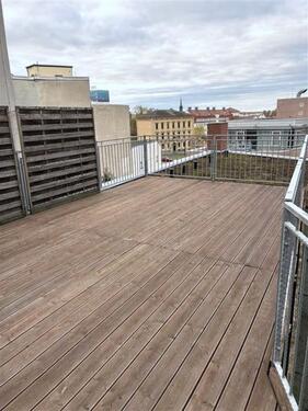 Foto - Moderne 2- Zimmer Dachgeschosswohnung mit Terrasse