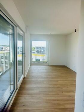 Foto - Exklusive 2-Zimmer-Panoramawohnung mit Rundum-Balkon, EBK, TG-Stellplatz – Erstbezug ab 01.12.2025