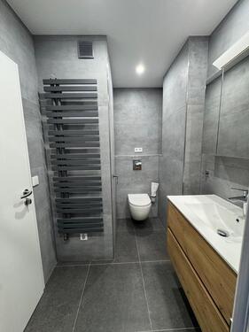 Foto - Exklusiv kernsanierte 4–5-Zimmer-Wohnung mit Balkon & Weitblick m