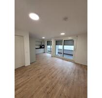 KFW 55_ 2-Zimmer-Wohnung mit große Trasse und Einbauküche in Holz - Holzgerlingen