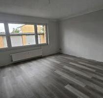 3 Zimmer | Garage | Erdgeschoss | Frisch renovier - Düren