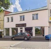 Ihre Bühne für das Weihnachtsgeschäft – kurzfristig mieten, sofort starten! - Illingen