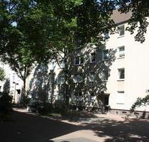 Bei VIVAWEST die Sonnenstrahlen auf dem eigenen Balkon genießen. - Duisburg Hamborn