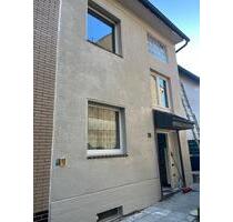 Wohnung voll Renoviert zu vermieten - Essen Stadtbezirk IV