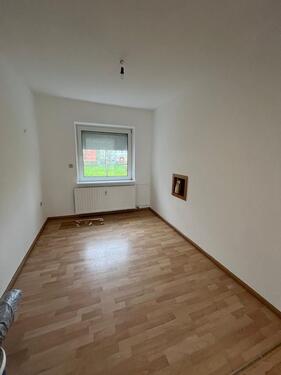 Foto - 4-Zimmer-Wohnung im 1. OG mit Balkon und Einbauküche