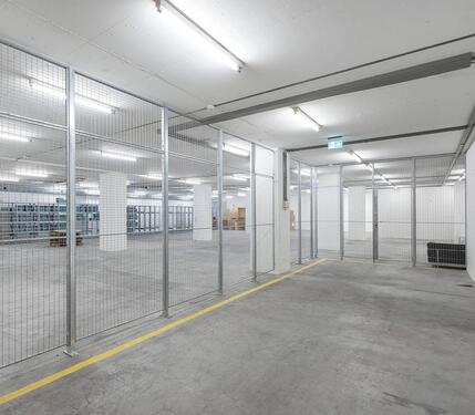 Foto - Lager und Abstellabteile für Fahrzeuge, Wohnwagen oder sonstiges