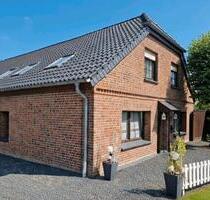 Top Rendite (Provisionsfrei): Doppelhaushälfte mit ELW - Geldern