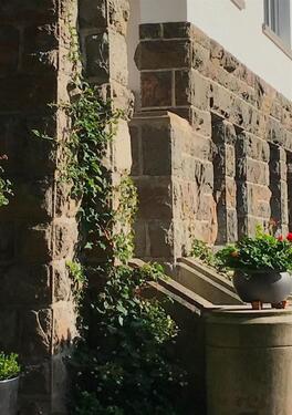 Foto - Erholsames Leben in einer historischen Gartenanlage