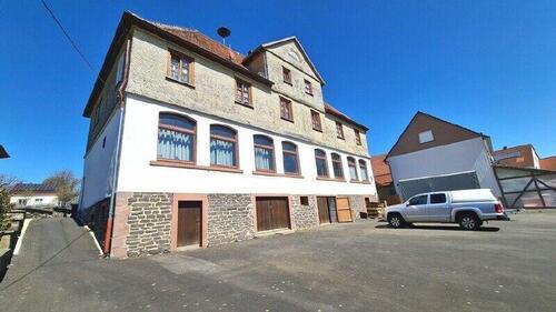 Foto - Haus zu Kaufen in Herbstein - 799.000,00&nbsp;EUR Kaufpreis, ca.&nbsp; 480,00&nbsp;m&sup2;