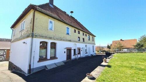 Foto - 13 Zimmer Einfamilienhaus zum Kaufen in Herbstein