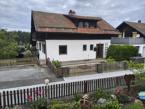 Foto - Einfamilienhaus in ruhiger Lage mit großem Garten