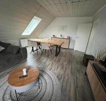 3-Zimmer DG Wohnung mit Balkon,Carport,Keller und Hobbyraum - Garbsen