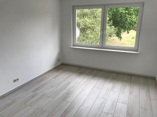 Foto - Wohnung Wohnküche plus 2 Zimmer und Bad ca. 64 m²