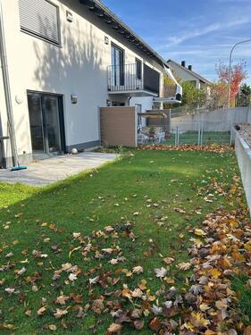 Foto - Erdgeschosswohnung neuwertig - 950,00 EUR Kaltmiete,