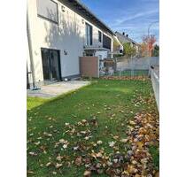 Erdgeschosswohnung neuwertig - 950,00 EUR Kaltmiete, in Rottenburg an der Laaber (PLZ: 84056)